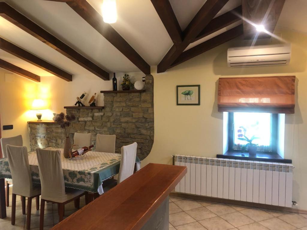 Apartman Villa Romana グロジュニャン エクステリア 写真